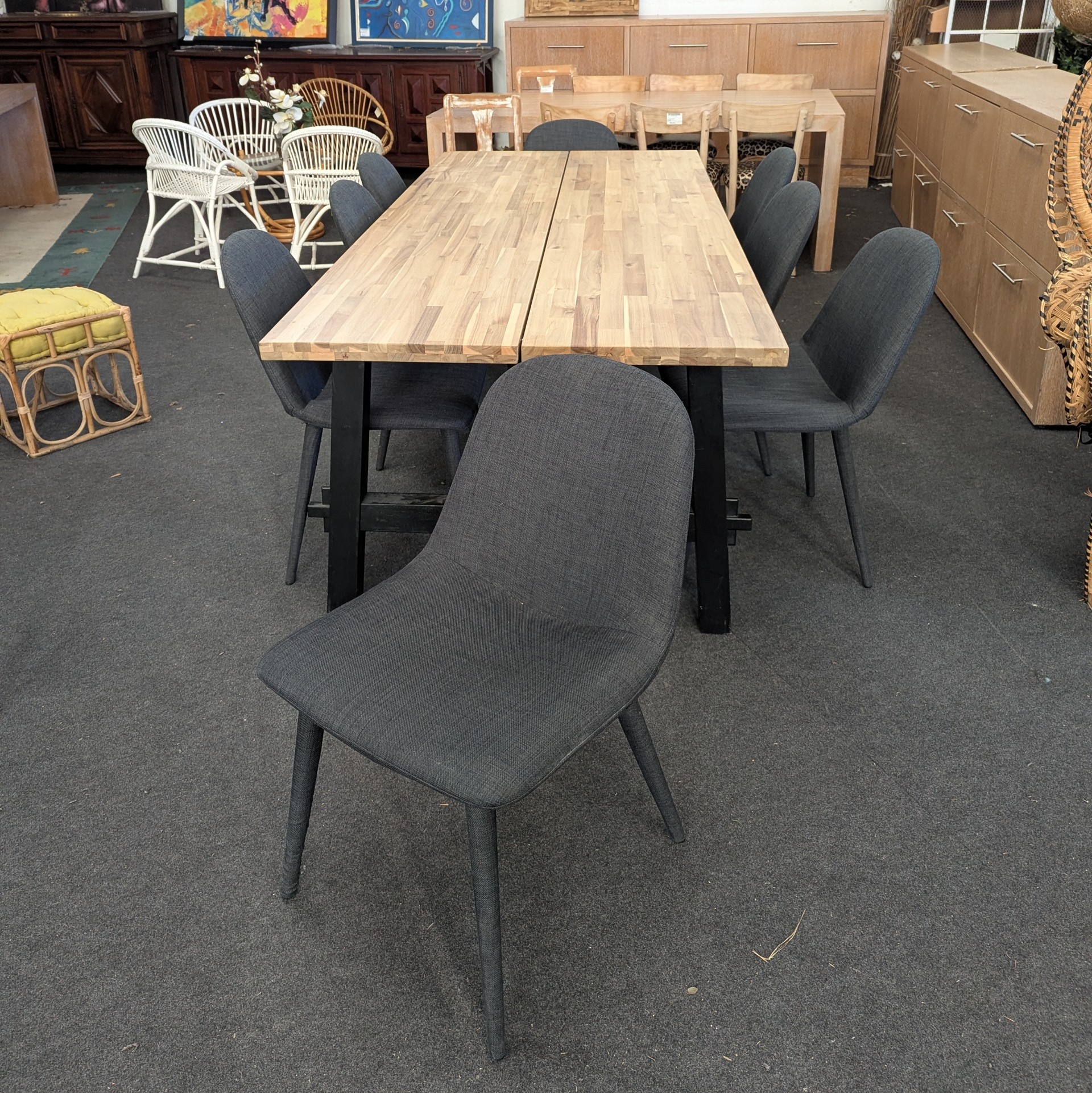 8 CHAISES GRISES CONTEMPORAIN EN TISSU 