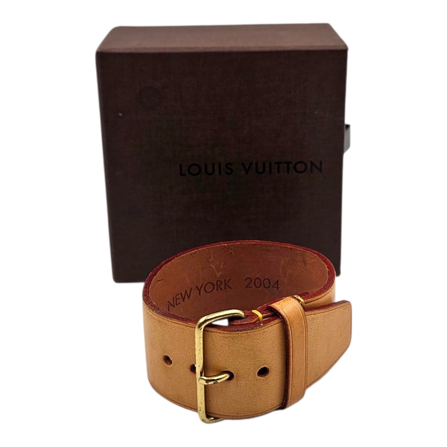 LOUIS VUITTON BRACELET 150 ANS (1854-2004) NEW YORK 2004 EN CUIR + POCHON BOITE
