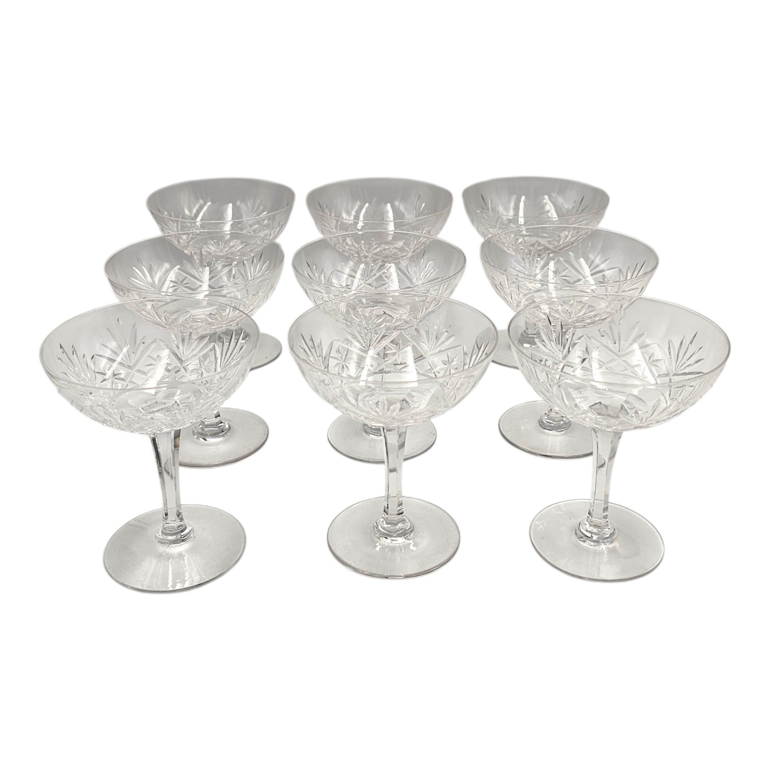 SAINT LOUIS 9 COUPES A CHAMPAGNE EN CRISTAL MODELE CHANTILLY