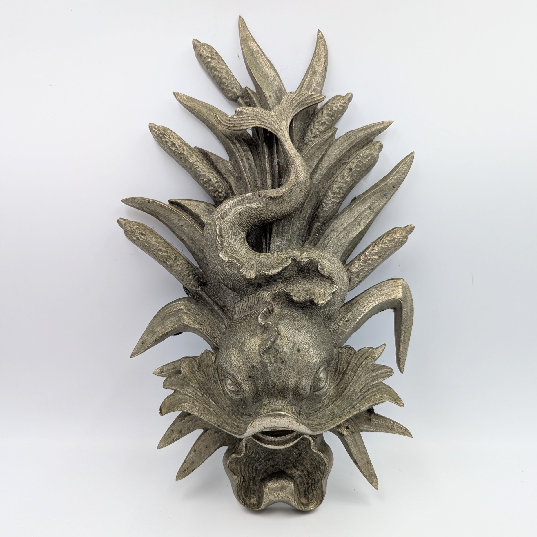 MAISON CHARLES & FILS APPLIQUE MURALE DAUPHIN EN BRONZE CIRCA 1950 32 x 20 CM