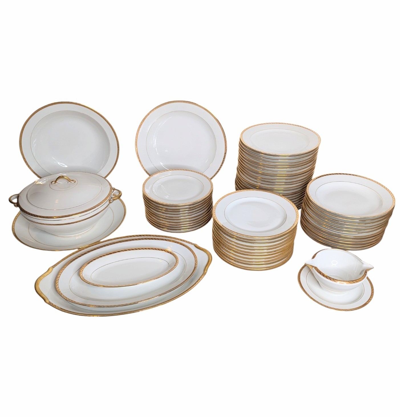 LIMOGES SERVICE DE TABLE 67 PIECES EN PORCELAINE BLANCHE CONTOUR DORE