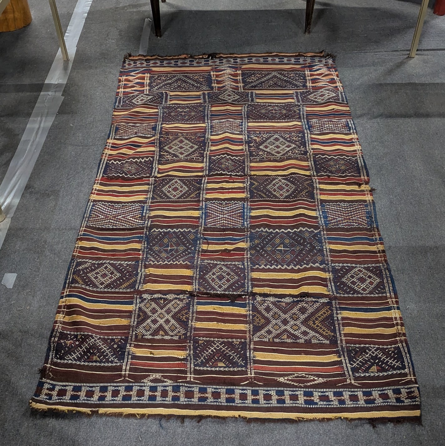 GRAND KILIM MARRON ANCIEN 252/220 CM