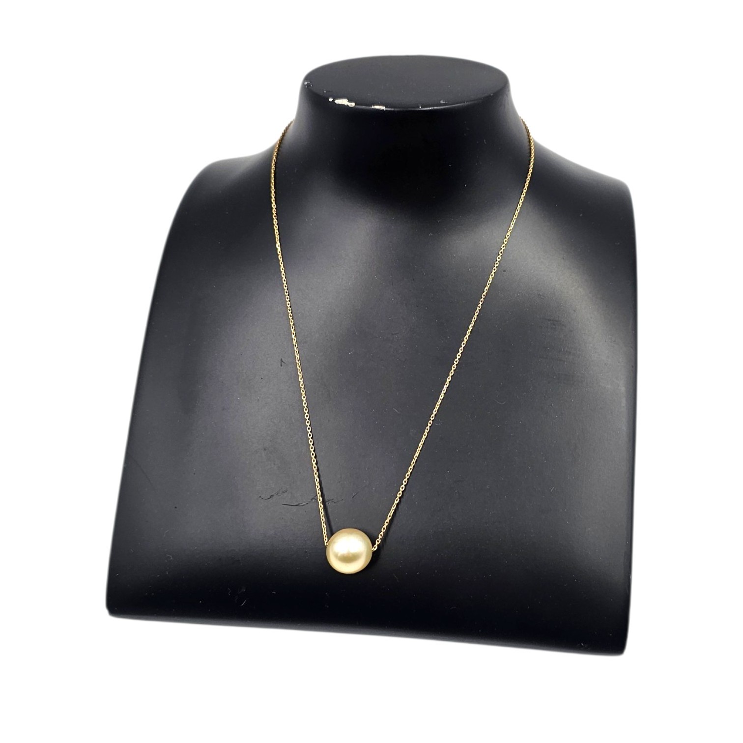 COLLIER EN OR (750) ET PERLE DES MERS DU SUD CHAMPAGNE 12MM P.B. 4.19 GR