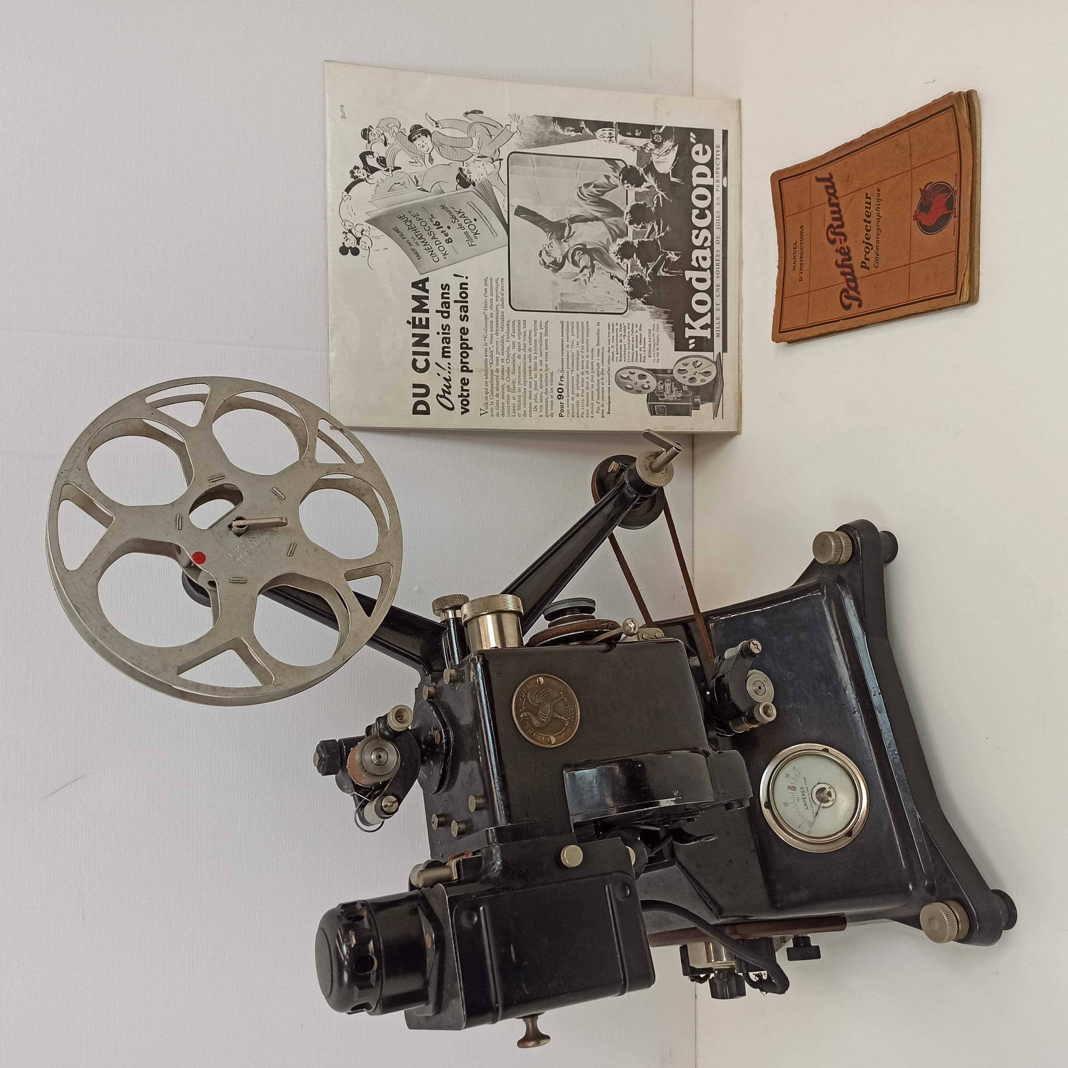 Projecteur Pathe Rural Muet Circa Avec Nbre Acces Volts Caisse Brocante Oplus