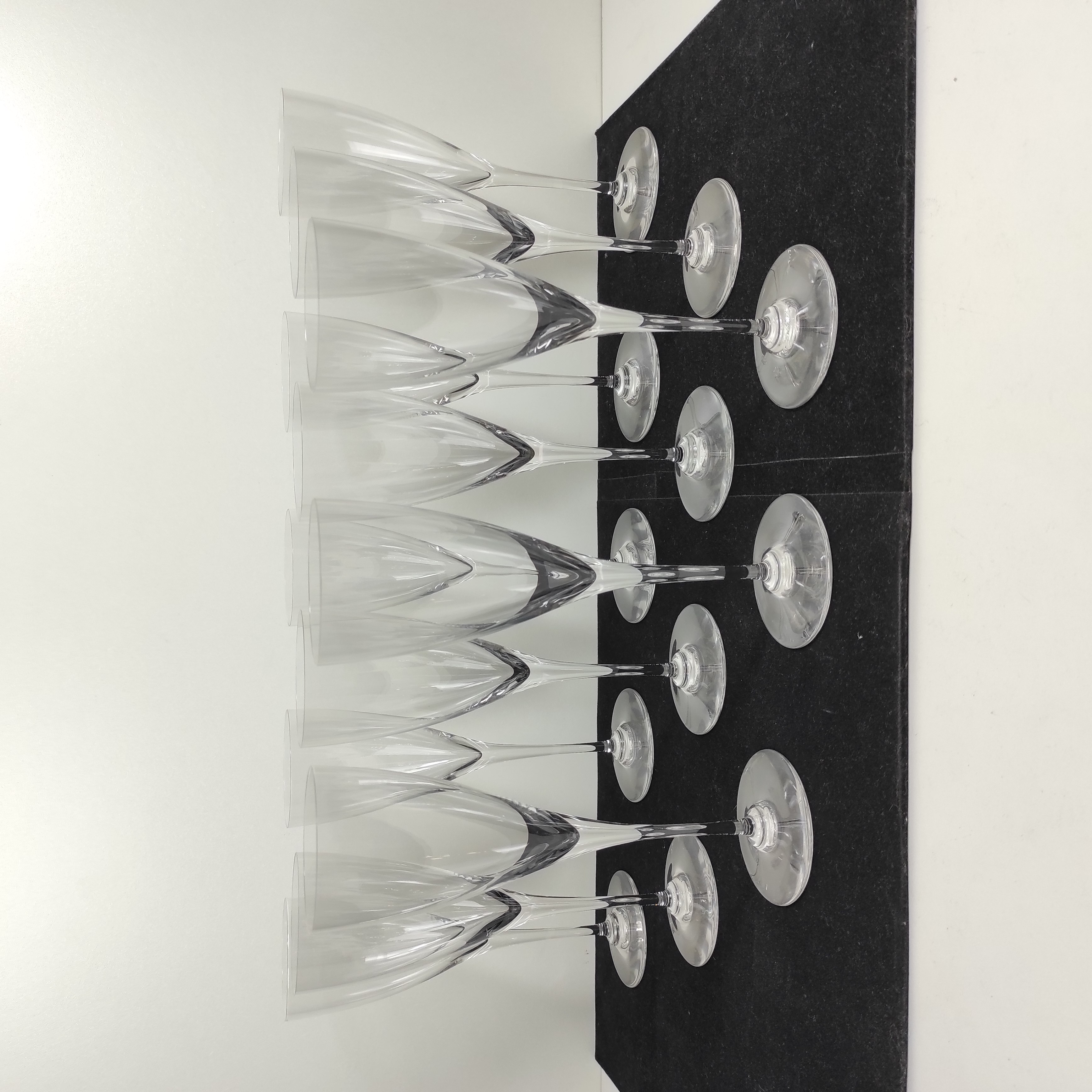 12 verres à eau en cristal Baccarat