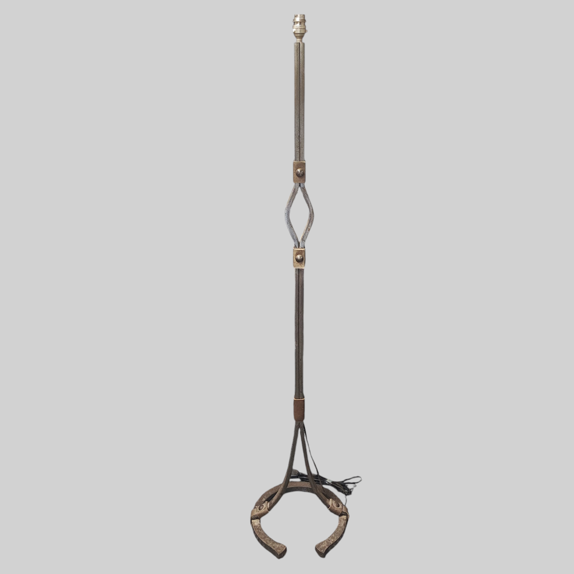 JEAN-PIERRE RYCKAERT PIED DE LAMPADAIRE 30/140 CM FER FORGE ANNEES 40/50