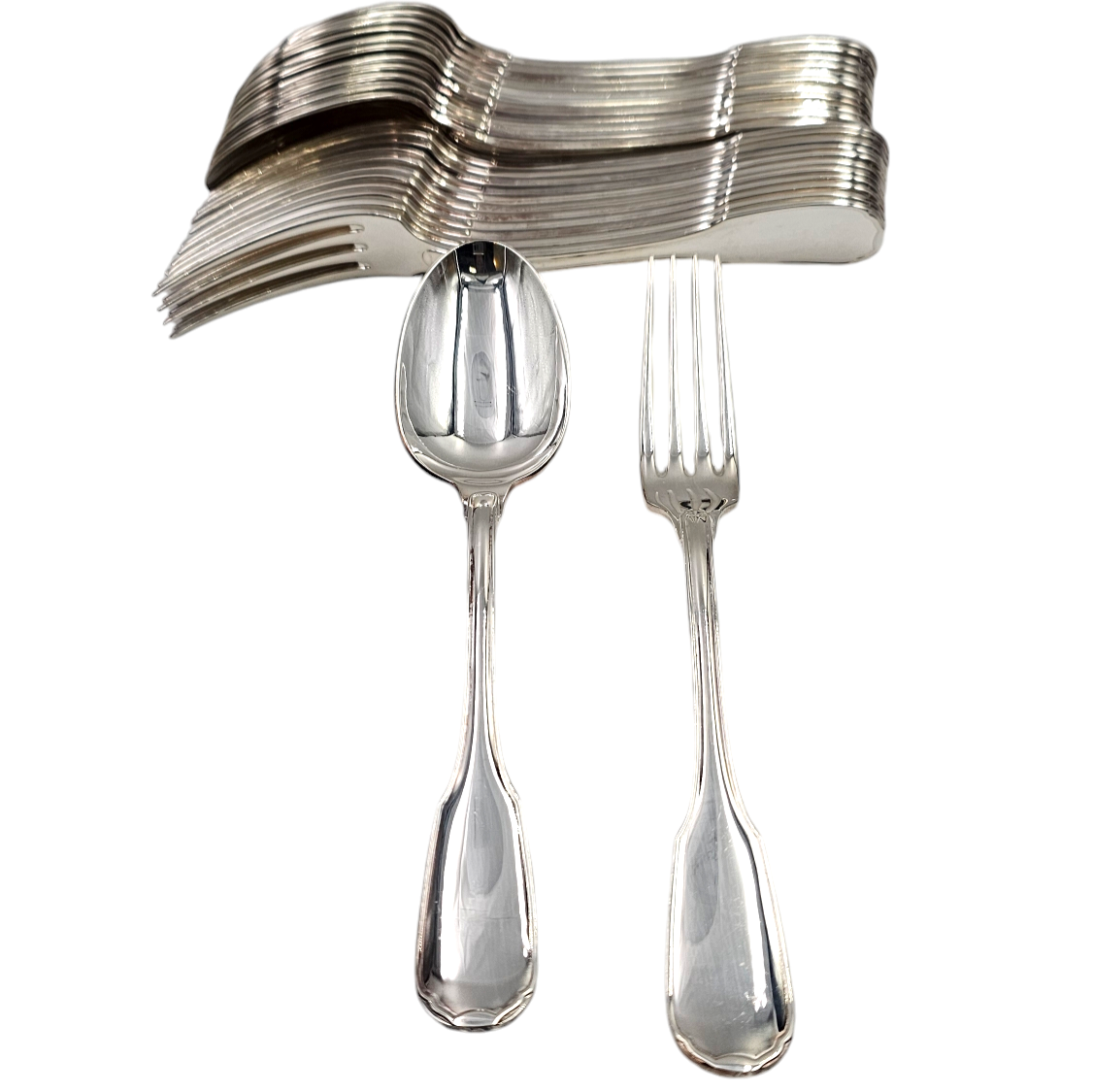 CHRISTOFLE VERSAILLES 12 COUVERTS DE TABLE (24 PIECES)EN METAL ARGENTE