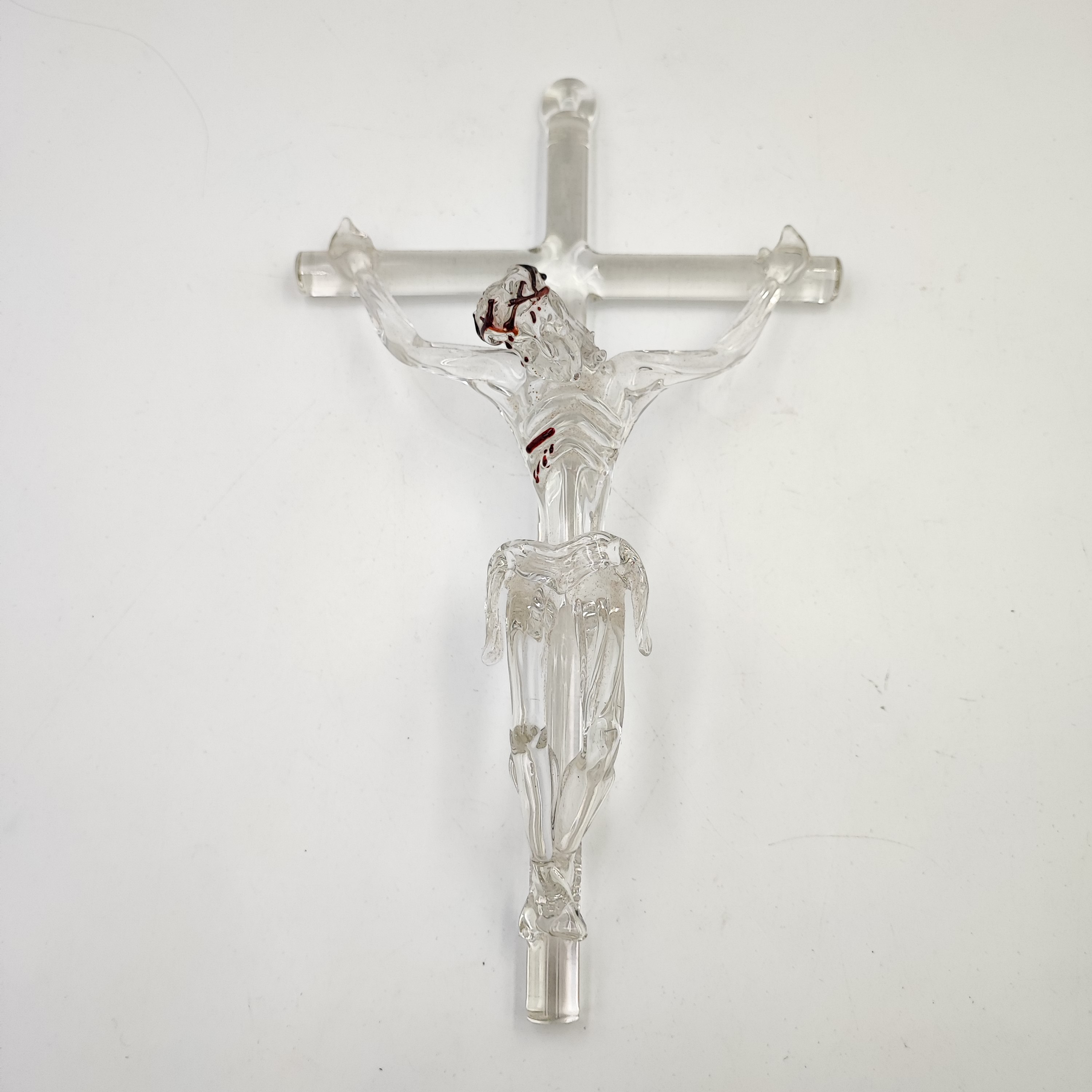 A VIALAS CRUCIFIX EN VERRE 17/30 CM