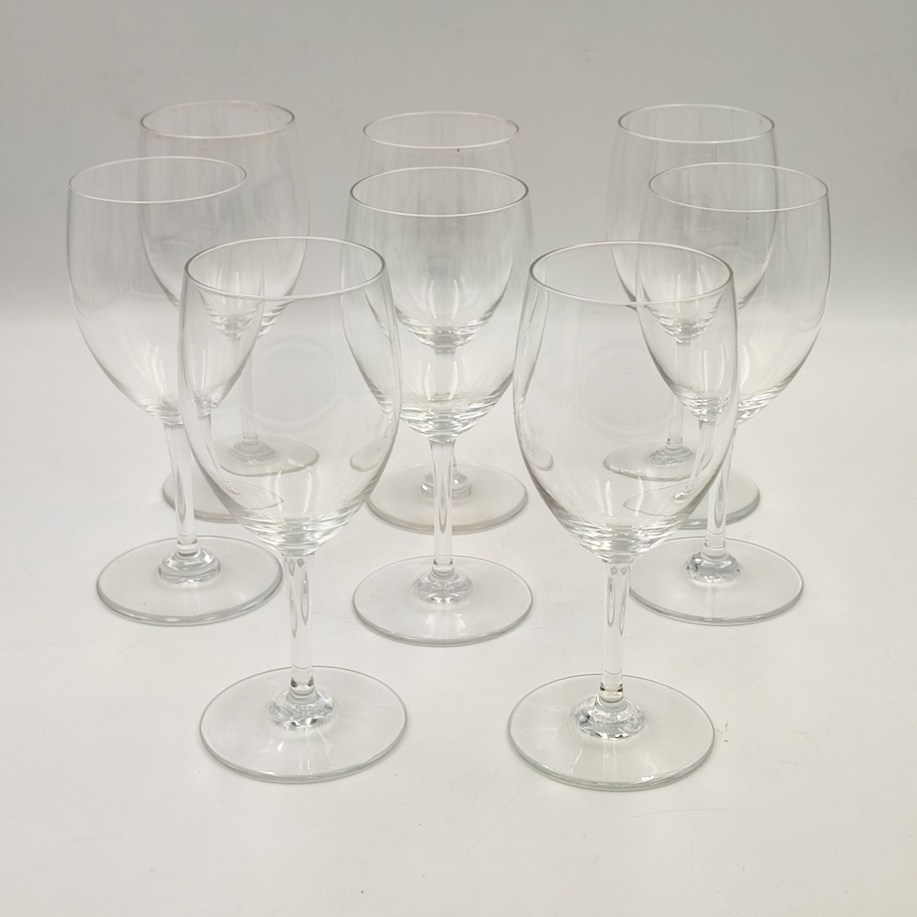 BACCARAT 8 VERRES A VIN PERFECTION EN CRISTAL 