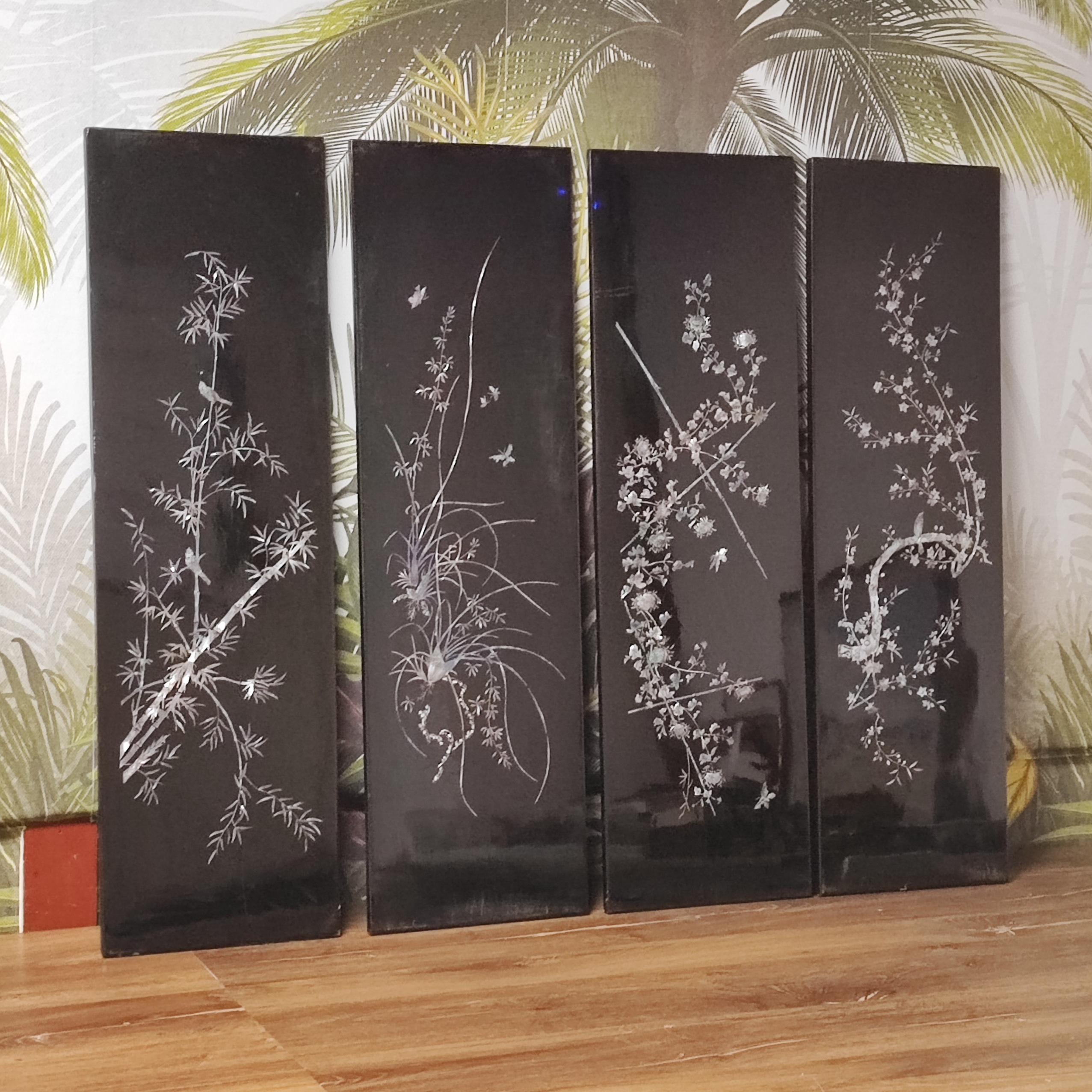 4 PANNEAUX LAQUES ET INCRUSTES DE NACRE 100 x 30 CM x4