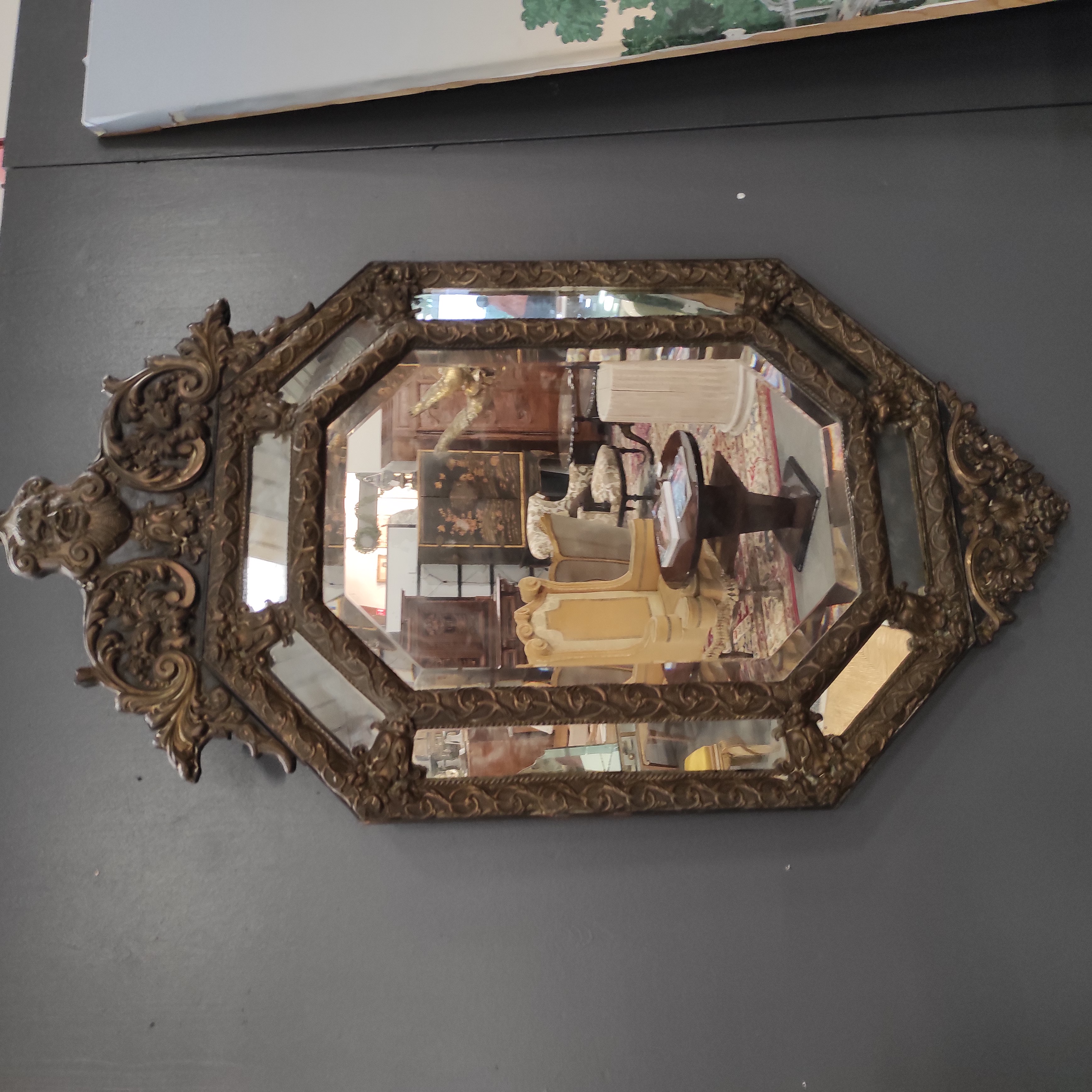 M120 x 65 CMIROIR A PARCLOSES EN LAITON REPOUSSE 